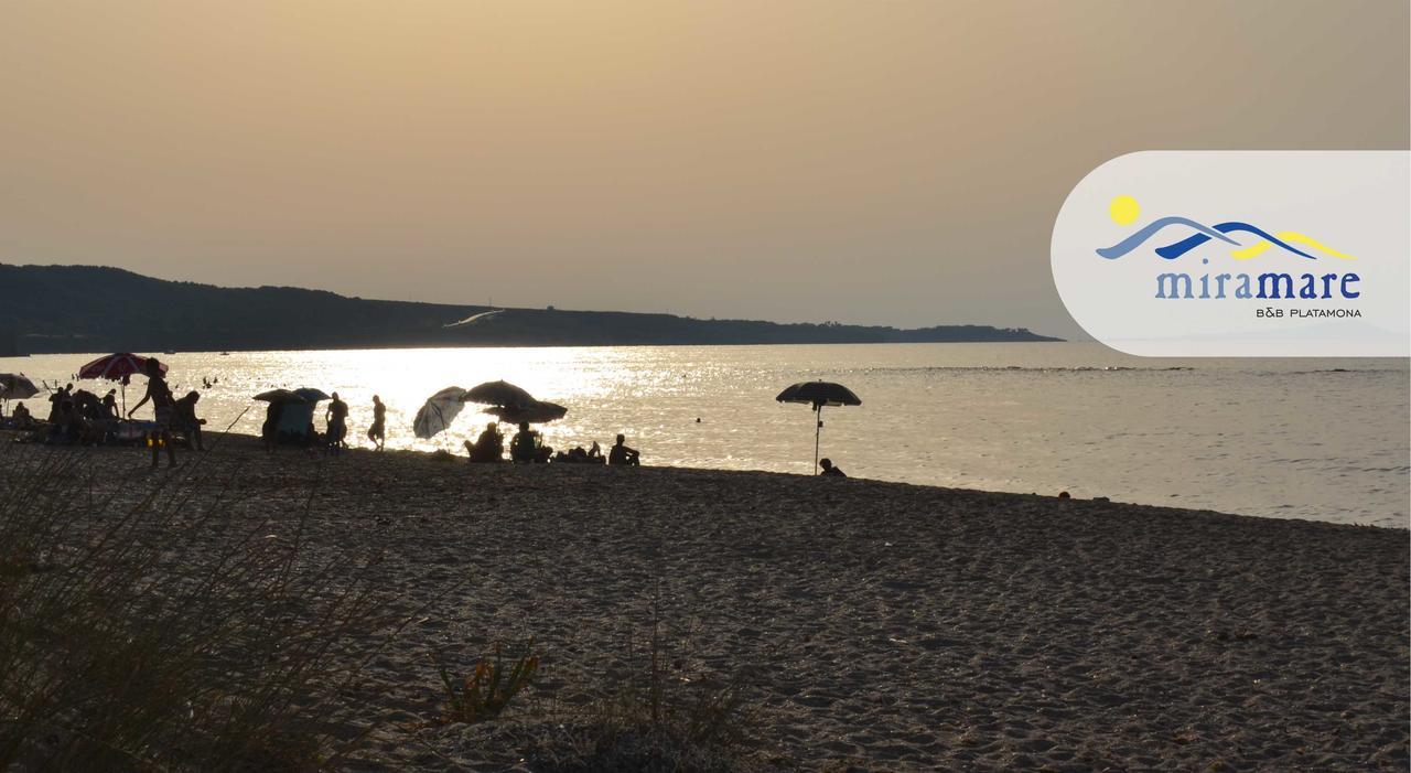 بلاتامونيس Miramare Struttura Sulla Spiaggia المظهر الخارجي الصورة