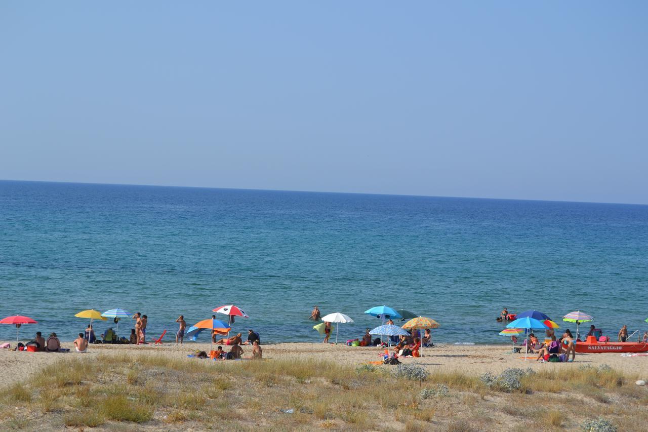 بلاتامونيس Miramare Struttura Sulla Spiaggia المظهر الخارجي الصورة