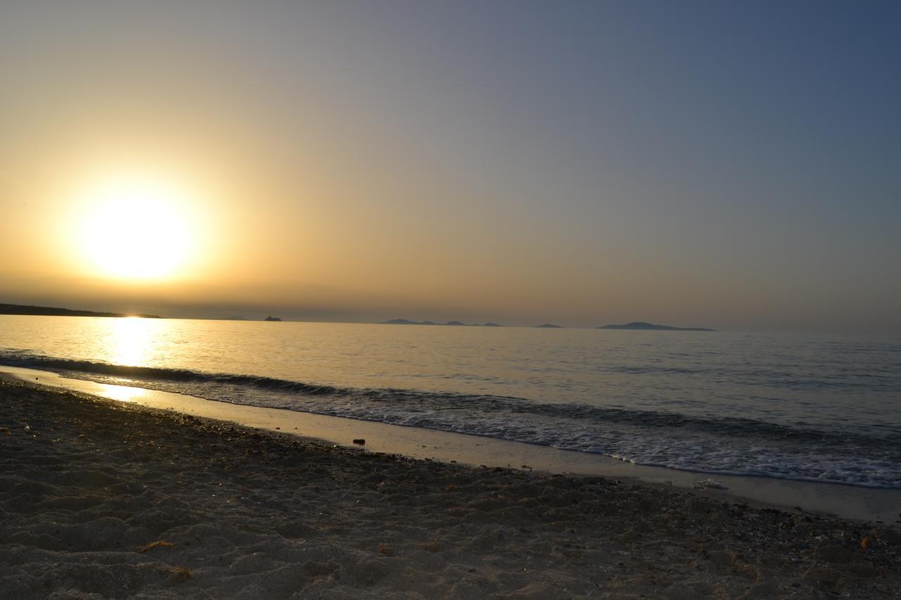 بلاتامونيس Miramare Struttura Sulla Spiaggia المظهر الخارجي الصورة